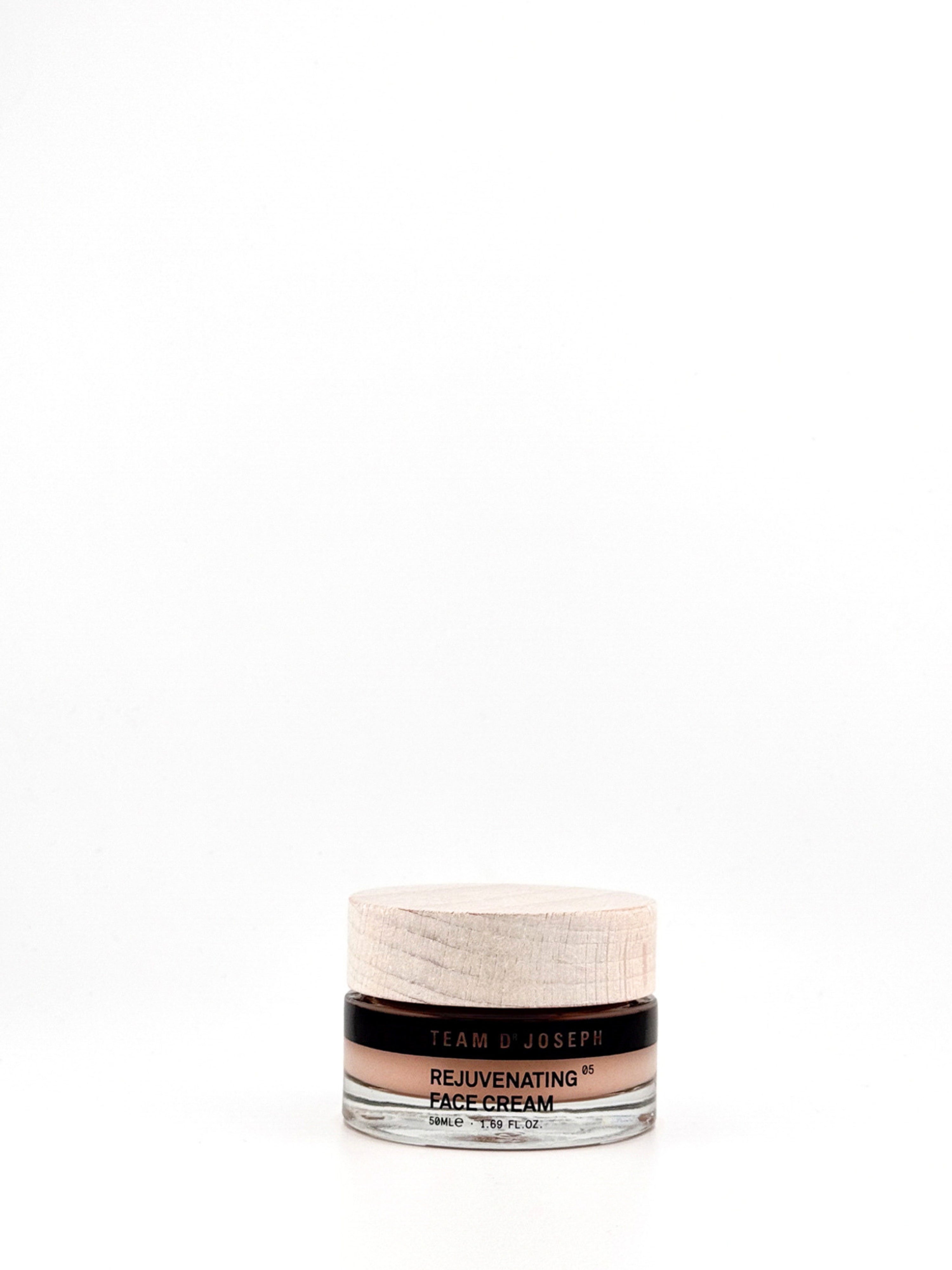Crème raffermissante pour le visage - Team Dr Joseph